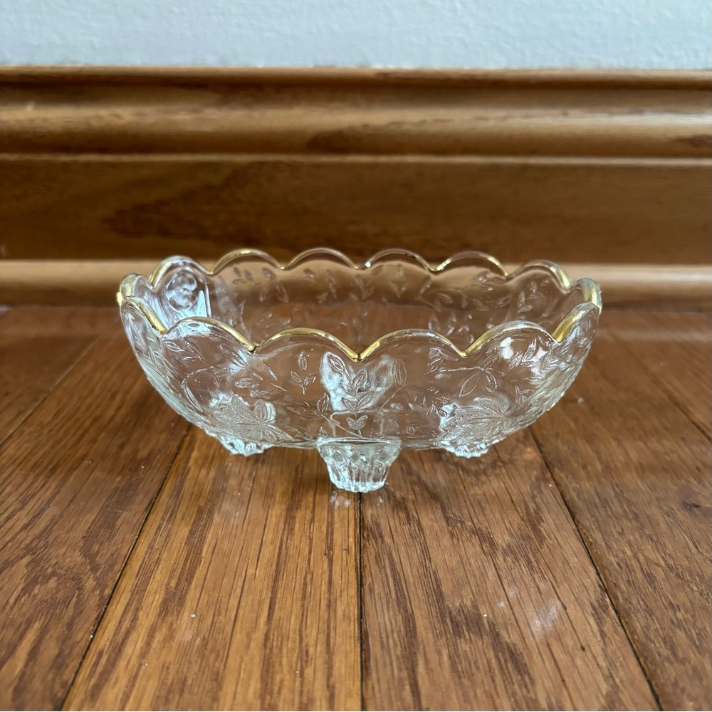 Vintage Scalloped Clear Glass Bowl with Gold Edges